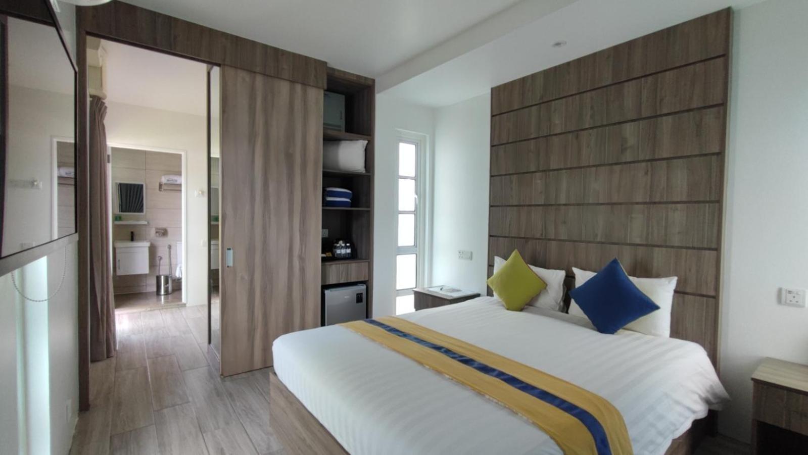 Solesor Kampong Beach Resort Port Dickson Buitenkant foto