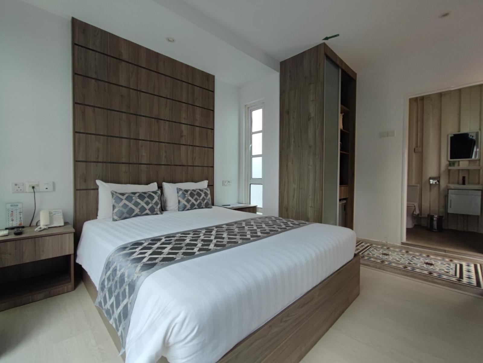 Solesor Kampong Beach Resort Port Dickson Buitenkant foto
