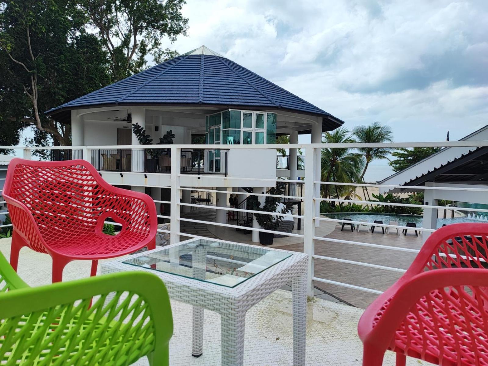 Solesor Kampong Beach Resort Port Dickson Buitenkant foto