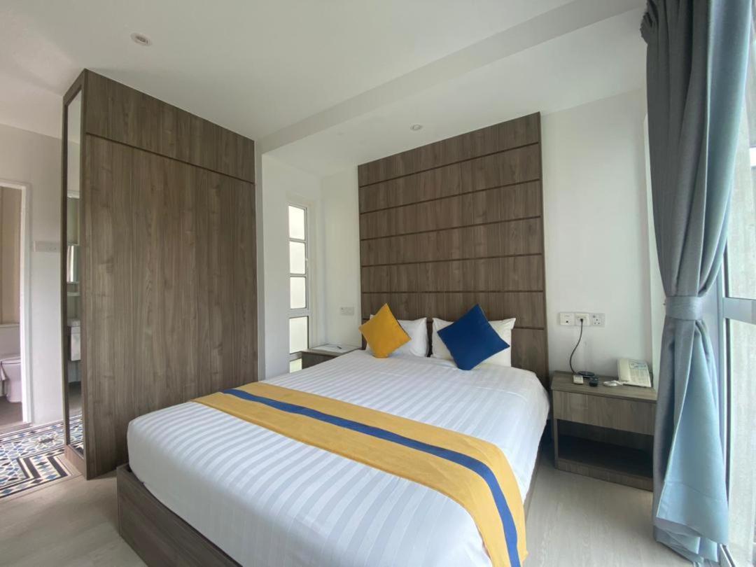 Solesor Kampong Beach Resort Port Dickson Buitenkant foto